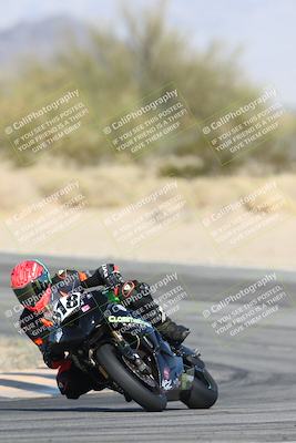 media/Dec-07-2025-CVMA (Sun) [[3e7d2de5dc]]/Race 8-Middleweight Shootout/